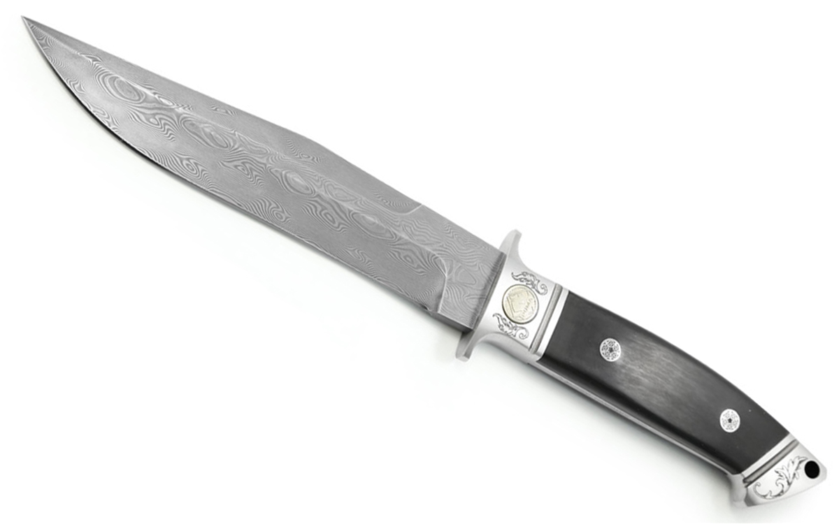 Puma Defender Buffalo Horn DamaSteel SuperClean Limited to 50 pcs. with Leather Sheath